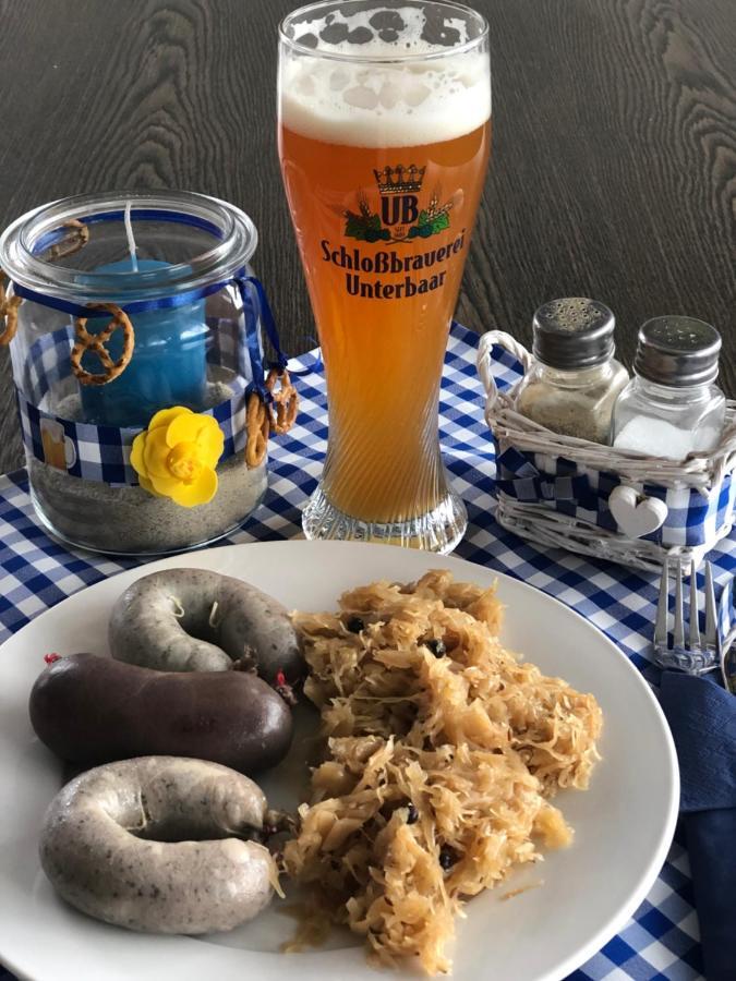 Hotel-Gasthof Deutschmeister Donauwörth Esterno foto